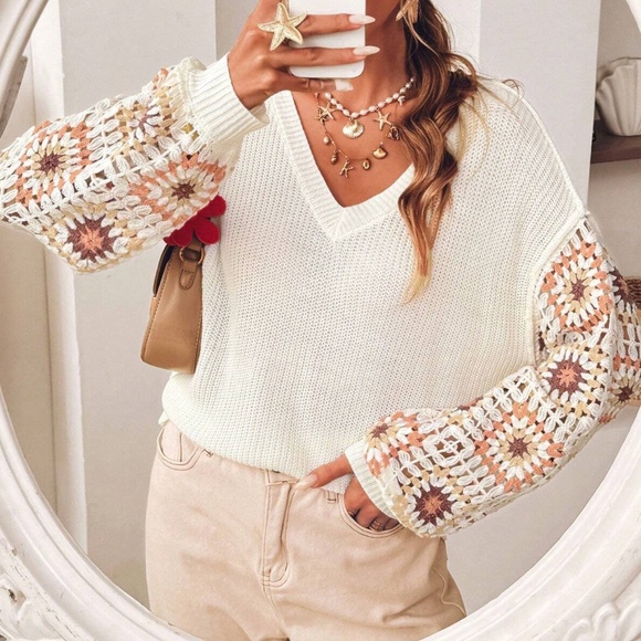 Cozy Floral Crochet V neck Oversized Sweater Top - Picture 5 of 12